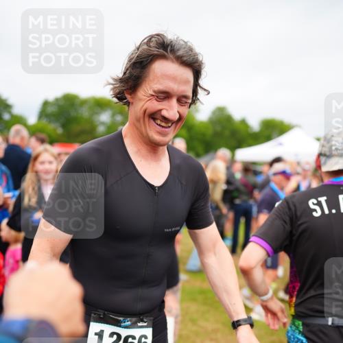 30.08.2026 - Elbe Triathlon Hamburg LAZAROV Photography http://msf.ph/oto/10059158 30.08.2026 11:34:47 Ziel 1034, 1090, 1129, 1157 meine-sportfotos.de
