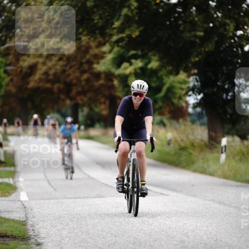 30.08.2026 - Elbe Triathlon Hamburg Michael Burmester http://msf.ph/oto/10059178 30.08.2026 11:29:00 Radfahren 1479, 1551, 1636, 1646 meine-sportfotos.de