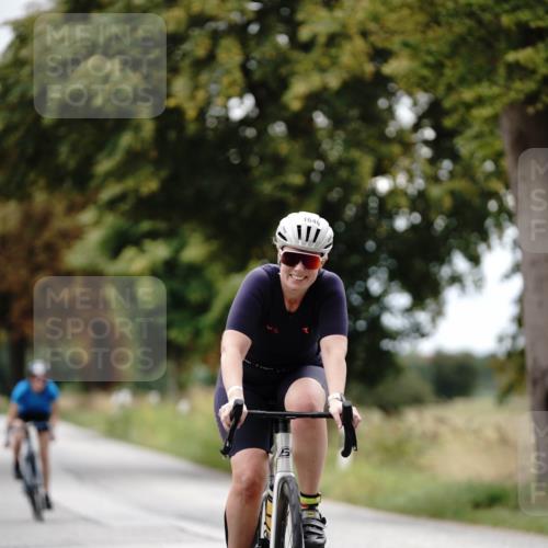 30.08.2026 - Elbe Triathlon Hamburg Michael Burmester http://msf.ph/oto/10059184 30.08.2026 11:29:01 Radfahren 1479, 1551, 1588, 1636, 1646 meine-sportfotos.de