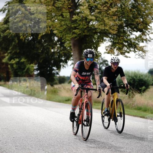 30.08.2026 - Elbe Triathlon Hamburg Michael Burmester http://msf.ph/oto/10059248 30.08.2026 11:29:29 Radfahren 1572, 1575, 1641, 1653 meine-sportfotos.de