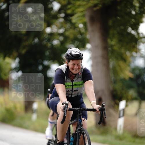 30.08.2026 - Elbe Triathlon Hamburg Michael Burmester http://msf.ph/oto/10059259 30.08.2026 11:29:36 Radfahren 1575, 1641, 1682 meine-sportfotos.de