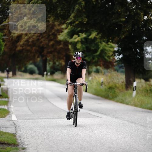 30.08.2026 - Elbe Triathlon Hamburg Michael Burmester http://msf.ph/oto/10059290 30.08.2026 11:29:46 Radfahren 1476, 1581 meine-sportfotos.de