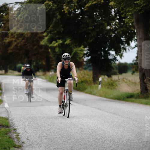 30.08.2026 - Elbe Triathlon Hamburg Michael Burmester http://msf.ph/oto/10059293 30.08.2026 11:30:00 Radfahren 1503 meine-sportfotos.de