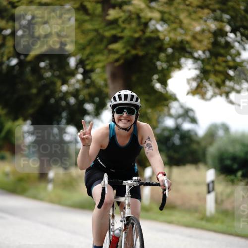 30.08.2026 - Elbe Triathlon Hamburg Michael Burmester http://msf.ph/oto/10059303 30.08.2026 11:30:01 Radfahren 1503 meine-sportfotos.de
