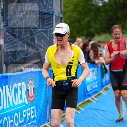 30.08.2026 - Elbe Triathlon Hamburg LAZAROV Photography http://msf.ph/oto/10059309 30.08.2026 11:35:24 Ziel 780, 831, 1318 meine-sportfotos.de