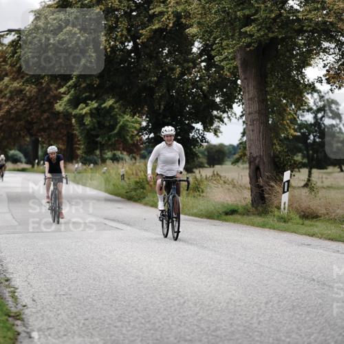 30.08.2026 - Elbe Triathlon Hamburg Michael Burmester http://msf.ph/oto/10059330 30.08.2026 11:30:17 Radfahren 1427, 1592 meine-sportfotos.de