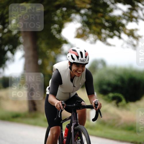 30.08.2026 - Elbe Triathlon Hamburg Michael Burmester http://msf.ph/oto/10059355 30.08.2026 11:30:26 Radfahren 1467, 1510 meine-sportfotos.de