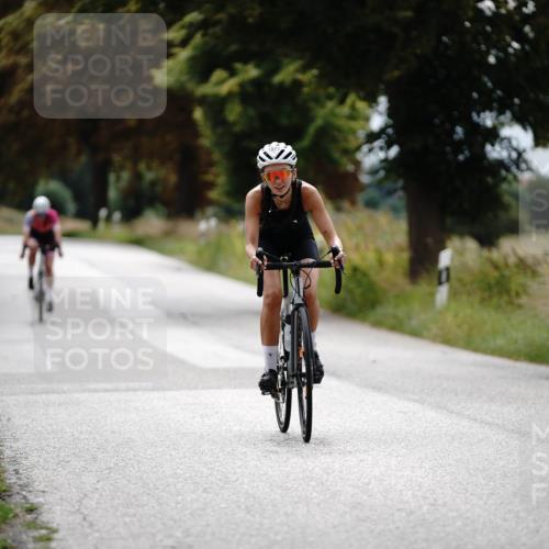 30.08.2026 - Elbe Triathlon Hamburg Michael Burmester http://msf.ph/oto/10059383 30.08.2026 11:30:46 Radfahren 1492, 1577 meine-sportfotos.de