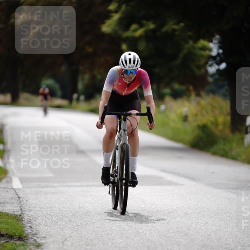 30.08.2026 - Elbe Triathlon Hamburg Michael Burmester http://msf.ph/oto/10059394 30.08.2026 11:30:49 Radfahren 1492, 1577 meine-sportfotos.de