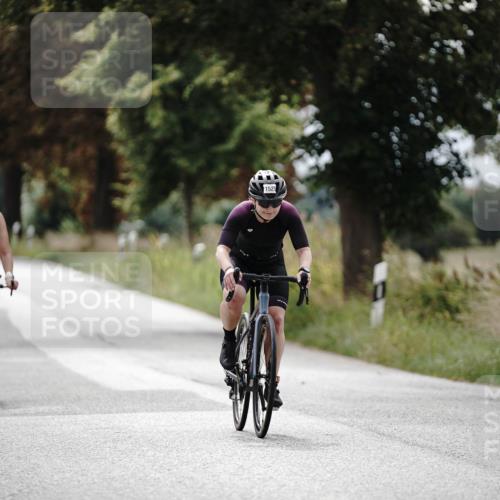 30.08.2026 - Elbe Triathlon Hamburg Michael Burmester http://msf.ph/oto/10059421 30.08.2026 11:31:09 Radfahren 1372, 1525, 1717 meine-sportfotos.de
