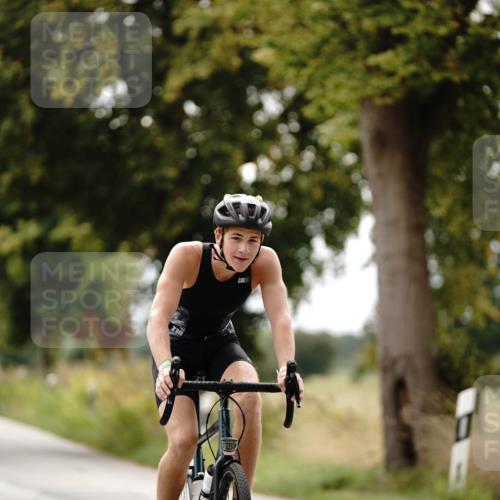 30.08.2026 - Elbe Triathlon Hamburg Michael Burmester http://msf.ph/oto/10059440 30.08.2026 11:31:16 Radfahren 1127, 1131, 1372, 1409, 1605 meine-sportfotos.de