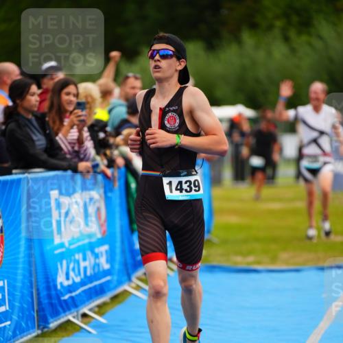 30.08.2026 - Elbe Triathlon Hamburg LAZAROV Photography http://msf.ph/oto/10059443 30.08.2026 11:36:00 Ziel 1139, 1295, 1439 meine-sportfotos.de