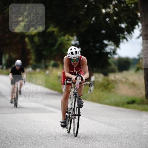 30.08.2026 - Elbe Triathlon Hamburg Michael Burmester http://msf.ph/oto/10059447 30.08.2026 11:31:18 Radfahren 1127, 1131, 1372, 1409, 1579, 1605 meine-sportfotos.de