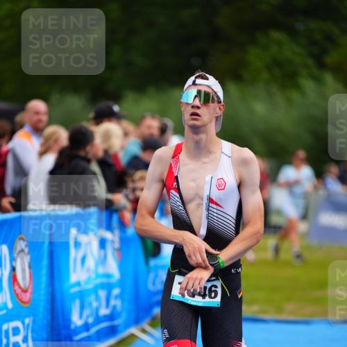 30.08.2026 - Elbe Triathlon Hamburg LAZAROV Photography http://msf.ph/oto/10059515 30.08.2026 11:36:26 Ziel 977, 1446 meine-sportfotos.de