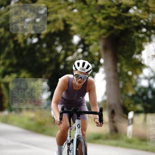 30.08.2026 - Elbe Triathlon Hamburg Michael Burmester http://msf.ph/oto/10059547 30.08.2026 11:31:57 Radfahren 1550, 1560, 1561 meine-sportfotos.de