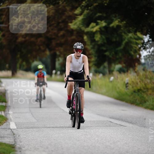 30.08.2026 - Elbe Triathlon Hamburg Michael Burmester http://msf.ph/oto/10059613 30.08.2026 11:32:39 Radfahren 1538, 1677, 1686 meine-sportfotos.de