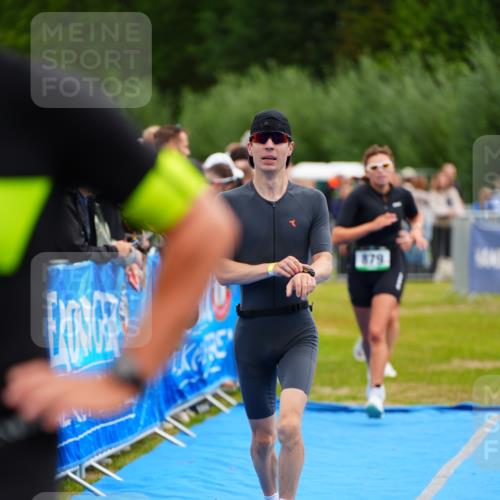 30.08.2026 - Elbe Triathlon Hamburg LAZAROV Photography http://msf.ph/oto/10059647 30.08.2026 11:37:00 Ziel 879, 1011, 1050, 1132, 1246, 1307 meine-sportfotos.de