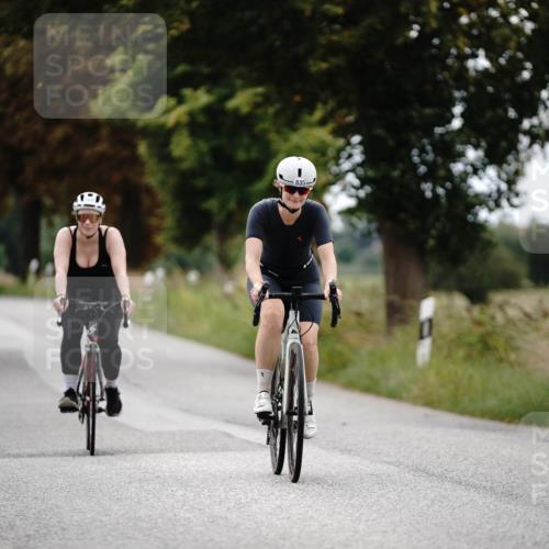 30.08.2026 - Elbe Triathlon Hamburg Michael Burmester http://msf.ph/oto/10059657 30.08.2026 11:33:32 Radfahren 835, 1547 meine-sportfotos.de