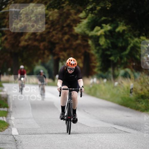 30.08.2026 - Elbe Triathlon Hamburg Michael Burmester http://msf.ph/oto/10059667 30.08.2026 11:33:47 Radfahren 1501, 1539 meine-sportfotos.de