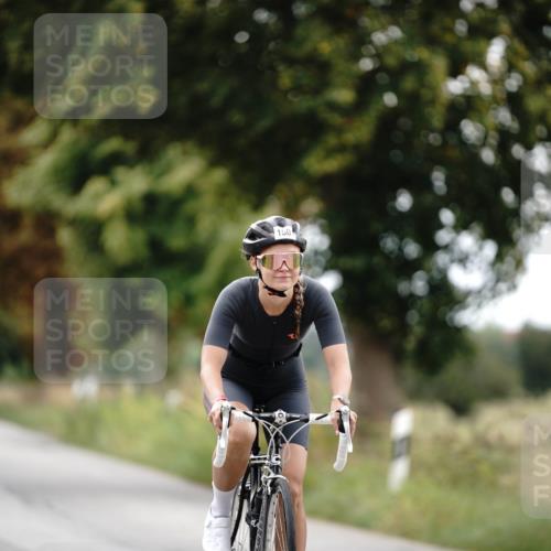 30.08.2026 - Elbe Triathlon Hamburg Michael Burmester http://msf.ph/oto/10059681 30.08.2026 11:33:52 Radfahren 1501, 1709 meine-sportfotos.de