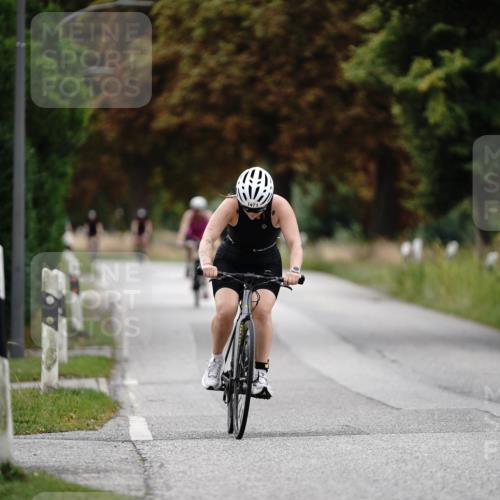 30.08.2026 - Elbe Triathlon Hamburg Michael Burmester http://msf.ph/oto/10059702 30.08.2026 11:34:05 Radfahren 1471, 1691 meine-sportfotos.de