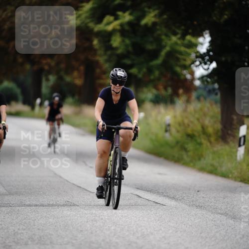30.08.2026 - Elbe Triathlon Hamburg Michael Burmester http://msf.ph/oto/10059716 30.08.2026 11:34:18 Radfahren 1472, 1642, 1666, 1684 meine-sportfotos.de