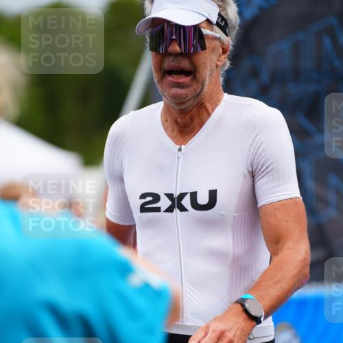 30.08.2026 - Elbe Triathlon Hamburg LAZAROV Photography http://msf.ph/oto/10059767 30.08.2026 11:37:26 Ziel 800, 824, 1341 meine-sportfotos.de