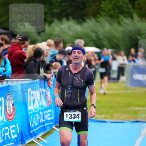 30.08.2026 - Elbe Triathlon Hamburg LAZAROV Photography http://msf.ph/oto/10059807 30.08.2026 11:37:36 Ziel 824, 1264, 1334, 1440 meine-sportfotos.de