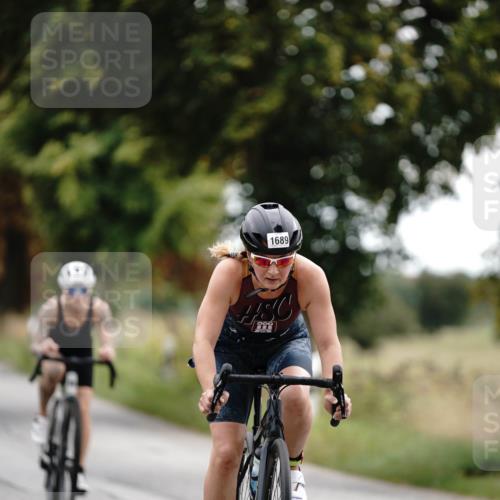 30.08.2026 - Elbe Triathlon Hamburg Michael Burmester http://msf.ph/oto/10059822 30.08.2026 11:36:12 Radfahren 1529, 1689 meine-sportfotos.de