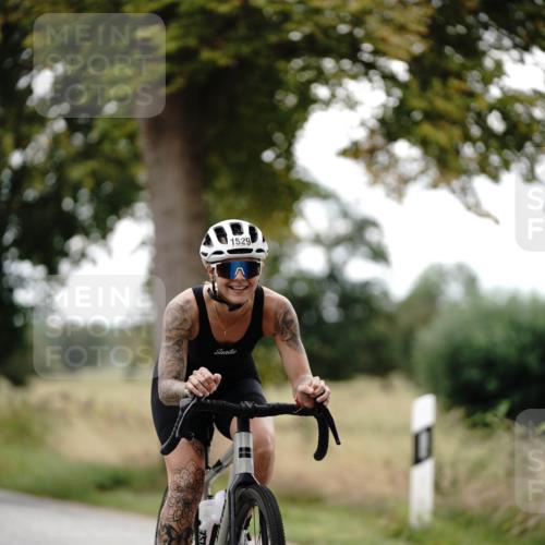 30.08.2026 - Elbe Triathlon Hamburg Michael Burmester http://msf.ph/oto/10059830 30.08.2026 11:36:14 Radfahren 1529, 1689 meine-sportfotos.de