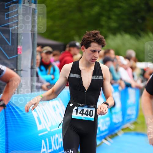 30.08.2026 - Elbe Triathlon Hamburg LAZAROV Photography http://msf.ph/oto/10059836 30.08.2026 11:37:45 Ziel 757, 1264, 1374, 1385, 1440 meine-sportfotos.de