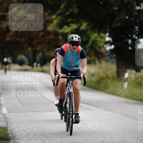 30.08.2026 - Elbe Triathlon Hamburg Michael Burmester http://msf.ph/oto/10059859 30.08.2026 11:36:43 Radfahren 1504, 1527, 1610 meine-sportfotos.de