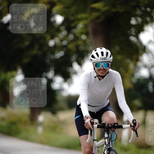 30.08.2026 - Elbe Triathlon Hamburg Michael Burmester http://msf.ph/oto/10059926 30.08.2026 11:37:48 Radfahren 1495, 1521, 1702 meine-sportfotos.de
