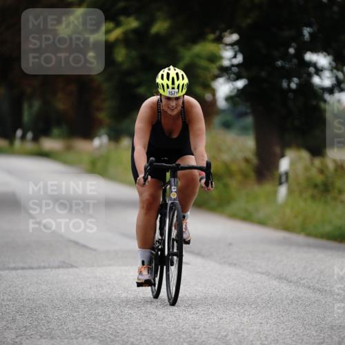 30.08.2026 - Elbe Triathlon Hamburg Michael Burmester http://msf.ph/oto/10059947 30.08.2026 11:37:58 Radfahren 1532, 1541, 1571 meine-sportfotos.de