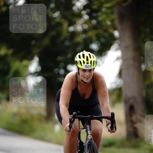 30.08.2026 - Elbe Triathlon Hamburg Michael Burmester http://msf.ph/oto/10059951 30.08.2026 11:37:59 Radfahren 1532, 1541, 1571 meine-sportfotos.de