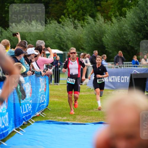 30.08.2026 - Elbe Triathlon Hamburg LAZAROV Photography http://msf.ph/oto/10059957 30.08.2026 11:38:18 Ziel 889, 1335 meine-sportfotos.de