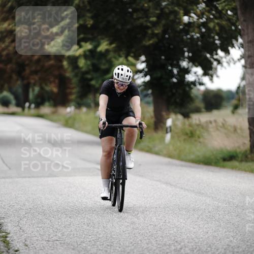 30.08.2026 - Elbe Triathlon Hamburg Michael Burmester http://msf.ph/oto/10059970 30.08.2026 11:38:09 Radfahren 1512, 1569, 1654 meine-sportfotos.de