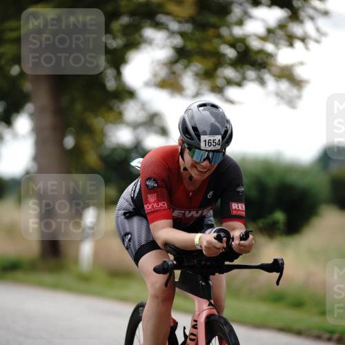 30.08.2026 - Elbe Triathlon Hamburg Michael Burmester http://msf.ph/oto/10059988 30.08.2026 11:38:14 Radfahren 1469, 1519, 1587, 1654 meine-sportfotos.de