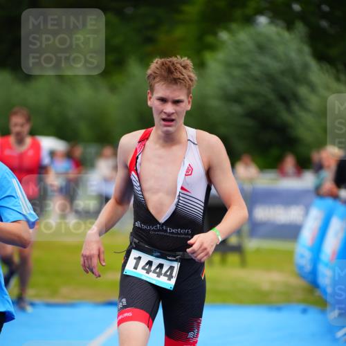 30.08.2026 - Elbe Triathlon Hamburg LAZAROV Photography http://msf.ph/oto/10060010 30.08.2026 11:38:40 Ziel 867, 1226, 1253, 1271, 1354, 1444 meine-sportfotos.de