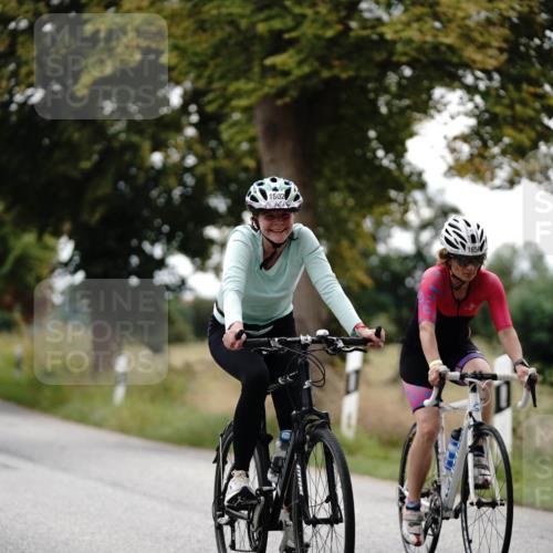 30.08.2026 - Elbe Triathlon Hamburg Michael Burmester http://msf.ph/oto/10060025 30.08.2026 11:38:26 Radfahren 1465, 1498, 1502, 1658 meine-sportfotos.de