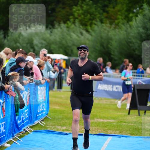 30.08.2026 - Elbe Triathlon Hamburg LAZAROV Photography http://msf.ph/oto/10060048 30.08.2026 11:38:48 Ziel 1162 meine-sportfotos.de