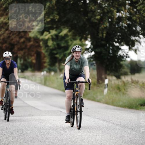 30.08.2026 - Elbe Triathlon Hamburg Michael Burmester http://msf.ph/oto/10060078 30.08.2026 11:39:04 Radfahren 1514, 1540, 1543, 1683, 1715 meine-sportfotos.de