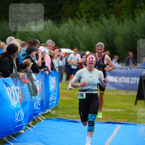 30.08.2026 - Elbe Triathlon Hamburg LAZAROV Photography http://msf.ph/oto/10060082 30.08.2026 11:39:00 Ziel 936, 1158, 1346, 1456 meine-sportfotos.de
