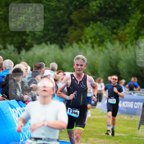 30.08.2026 - Elbe Triathlon Hamburg LAZAROV Photography http://msf.ph/oto/10060097 30.08.2026 11:39:02 Ziel 936, 1158, 1319, 1346, 1456 meine-sportfotos.de