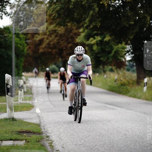 30.08.2026 - Elbe Triathlon Hamburg Michael Burmester http://msf.ph/oto/10060113 30.08.2026 11:39:26 Radfahren 1482, 1542, 1593, 1678 meine-sportfotos.de