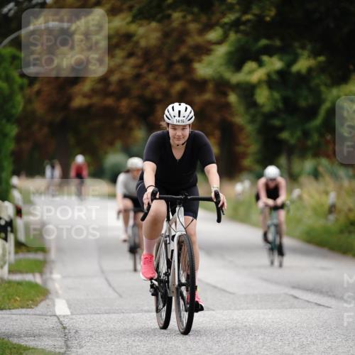 30.08.2026 - Elbe Triathlon Hamburg Michael Burmester http://msf.ph/oto/10060153 30.08.2026 11:39:54 Radfahren 1416, 1566, 1694 meine-sportfotos.de