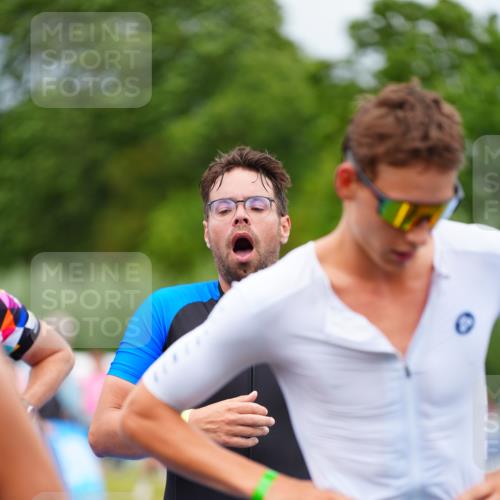 30.08.2026 - Elbe Triathlon Hamburg LAZAROV Photography http://msf.ph/oto/10060158 30.08.2026 11:39:13 Ziel 709, 877, 1064, 1123, 1125, 1169, 1214, 1256, 1319 meine-sportfotos.de