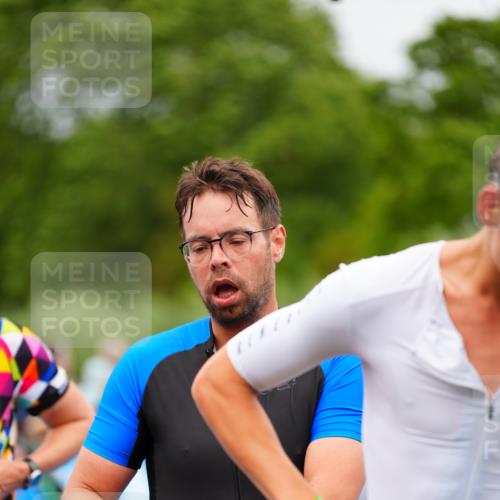30.08.2026 - Elbe Triathlon Hamburg LAZAROV Photography http://msf.ph/oto/10060161 30.08.2026 11:39:14 Ziel 709, 877, 1064, 1123, 1125, 1169, 1214, 1256, 1319 meine-sportfotos.de