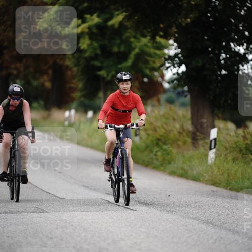 30.08.2026 - Elbe Triathlon Hamburg Michael Burmester http://msf.ph/oto/10060219 30.08.2026 11:40:48 Radfahren 1506, 1530, 1719 meine-sportfotos.de