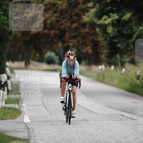 30.08.2026 - Elbe Triathlon Hamburg Michael Burmester http://msf.ph/oto/10060233 30.08.2026 11:40:55 Radfahren 1719 meine-sportfotos.de